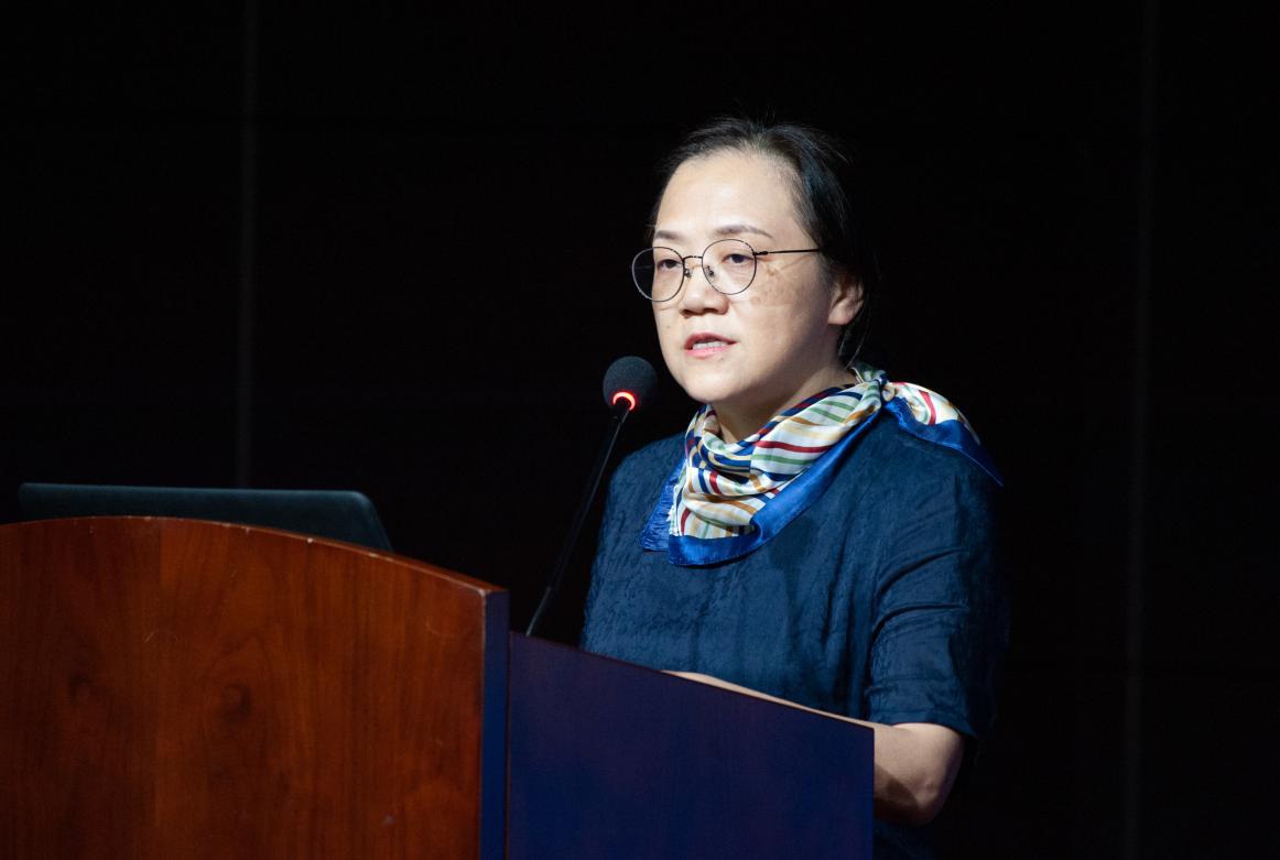 武漢市城鄉(xiāng)建設(shè)局勘察設(shè)計(jì)與科技處副處長(zhǎng) 徐蘭 武漢市城鄉(xiāng)建設(shè)局勘察設(shè)計(jì)與科技處副處長(zhǎng) 徐蘭